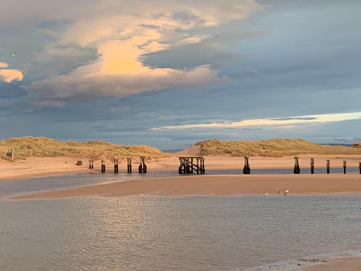 Highway Hotel Lossiemouth Kültér fotó